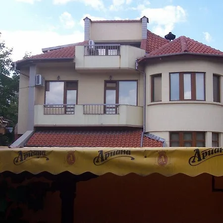 Fenerite Family Hotel *